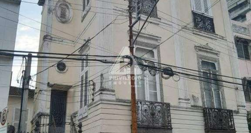 casa, Laranjeiras, 10quartos, 3 suito sem vaga.