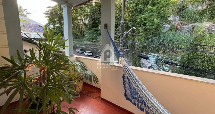 Casa de rua à venda, 4 quartos, 3 vagas, santa teresa - rio de janeiro/rj