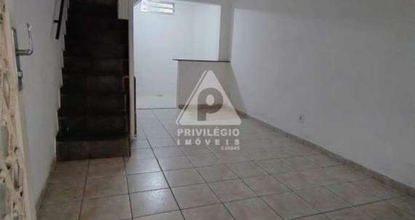 Casa de vila à venda, 2 quartos, 2 banheiros, Flamengo - RIO DE JANEIRO/RJ