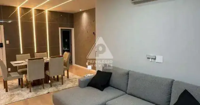 Apartamento 3 Quartos à venda no Flamengo com vaga escriturada