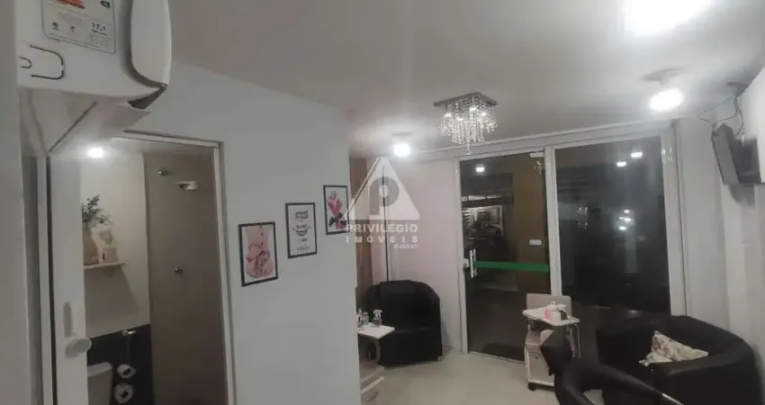 Botafogo - Loja Destaque na Galeria da Rua da Passagem! Com 4 Salas 17m² por R$250.000,00