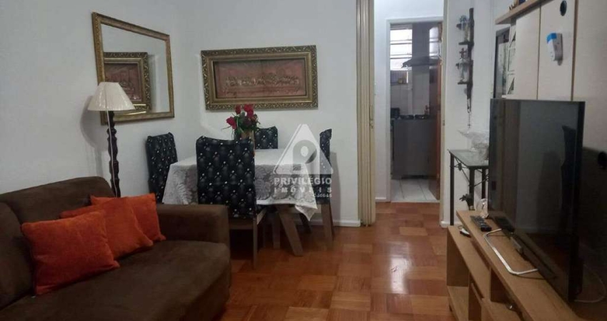 Apartamento Sala Quarto com dependência e vaga na escritura no Flamengo/RJ.