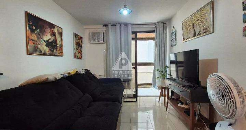 Apartamento 2 quartos, com vaga, à venda próximo da Praia do Recreio!