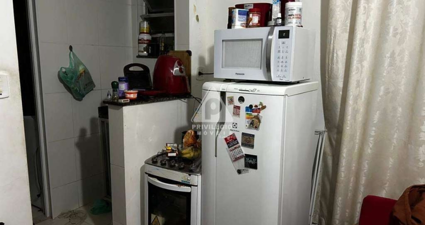 Conjugado/Studio de 22m² localização privilegiada entre a Praia do Flamengo e Largo do Machado