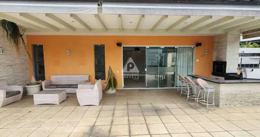 Cobertura linear dos sonhos em laranjeiras : exclusividade, espaço e conforto em cada detalhe!