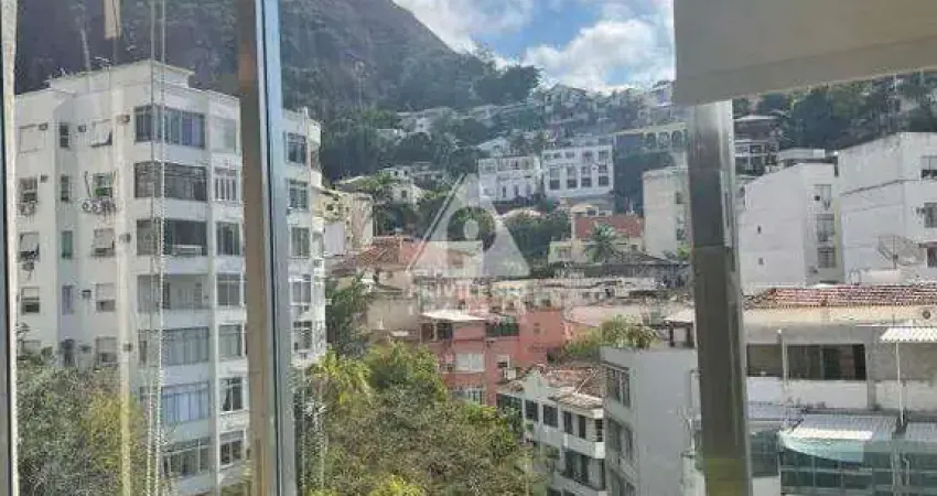 Apartamento reformado, 2 quartos, 2 banheiros, 79 m2 nas laranjeiras