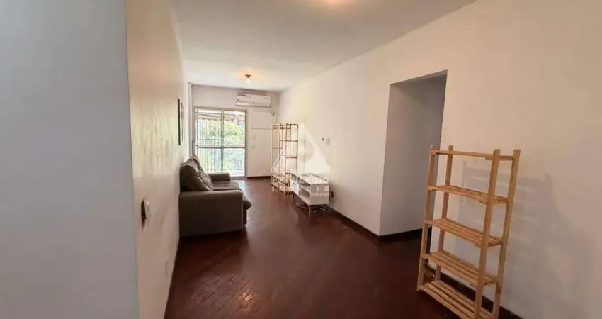 Apartamento à venda, 2 quartos, 1 suíte, varanda, vaga, infra, no Catete, RJ