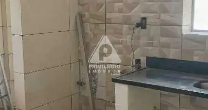 Apartamento 2 Quartos Reformado na Rua Riachuelo