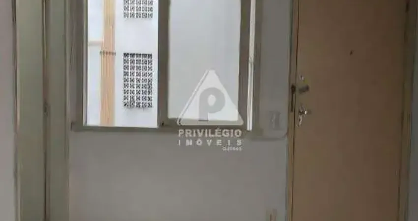Apartamento com 1 quarto à venda na Rua dos Inválidos, --, Centro, Rio de Janeiro