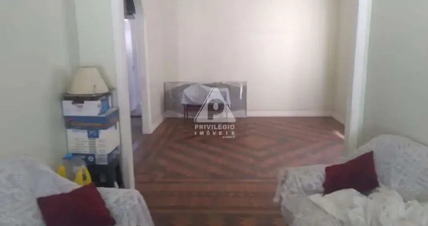 Linda casa duplex à venda 4 quartos em santa tereza em excelente localização