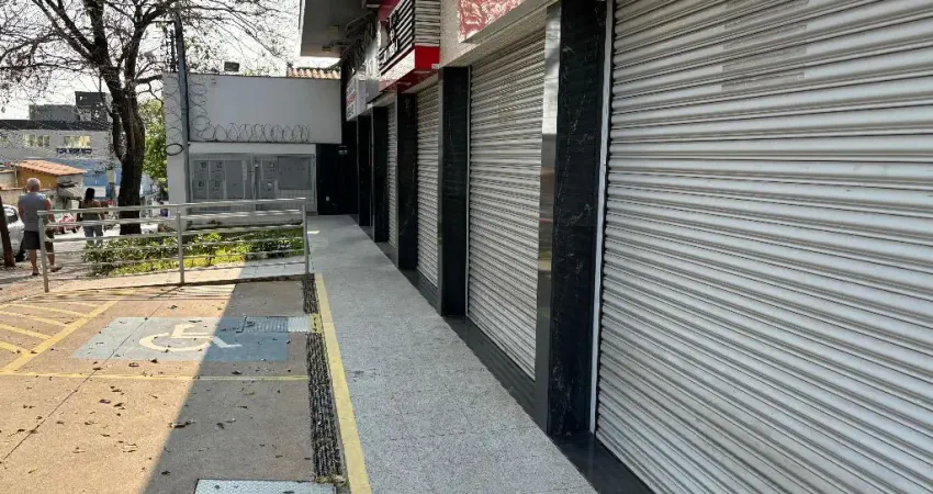 Aluga-se loja comercial com mezanino no Jardim América