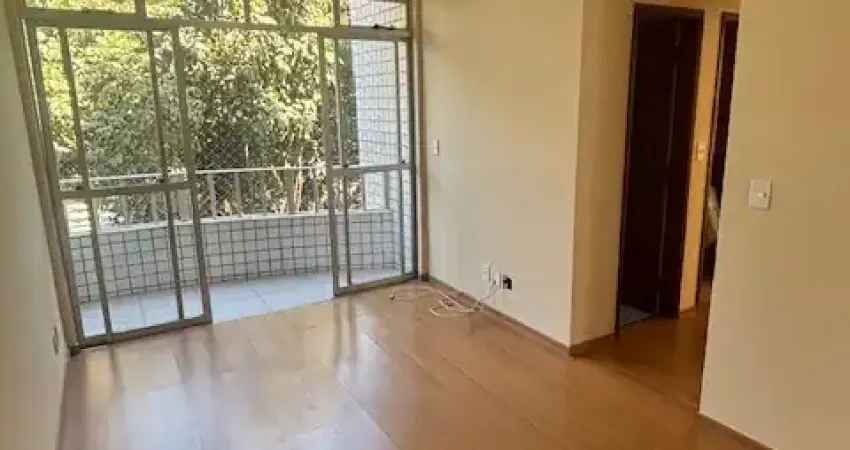 Aluga-se excelente apartamento de 2 quartos no estorile em belo horizonte