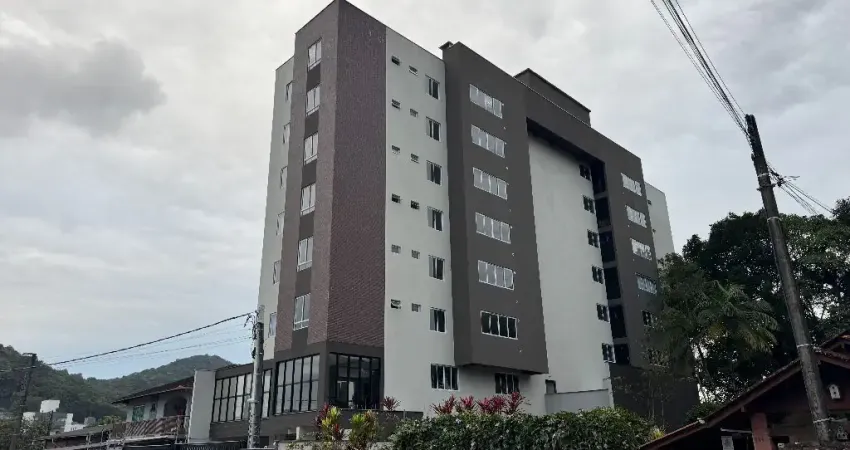 Apartamento com 1 suíte mais 1 quarto à venda no bairro SAGUACU