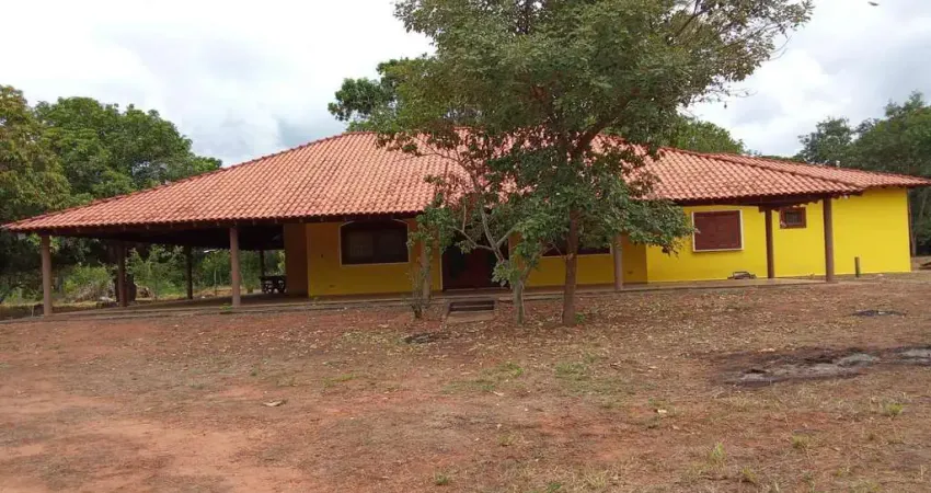 Em piraputanga com fundo para o rio aquidauana (4 km do asfalto)