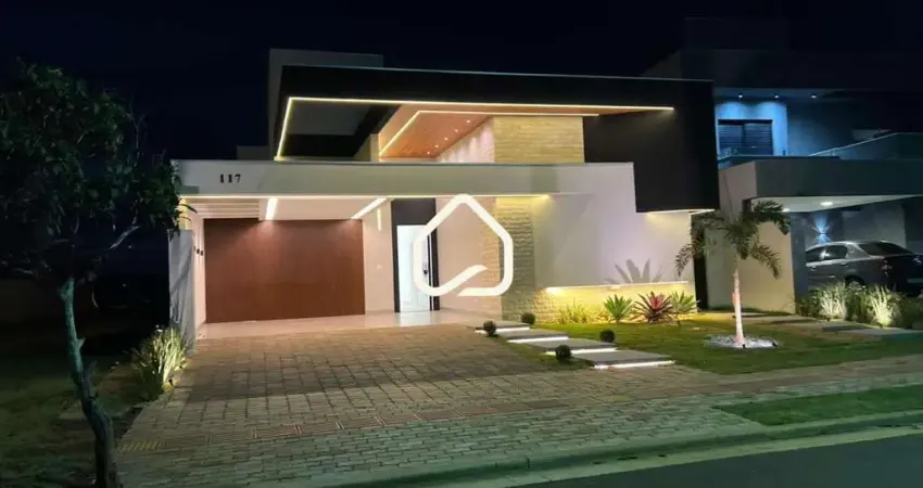 Casa de alto padrão com 3 suítes, piscina e energia fotovoltaica em condomínio fechado