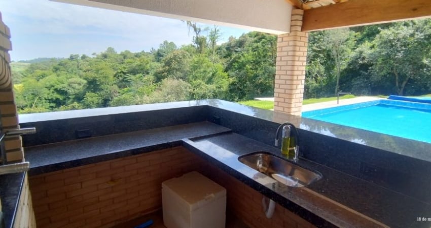 Chacara recem construida em Mairinque!!!