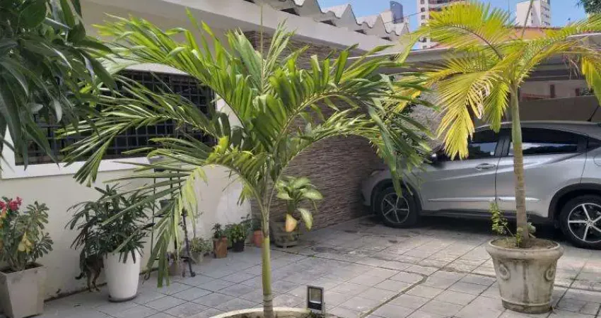 Casa com 3 quartos à venda no Casa Forte, Recife 