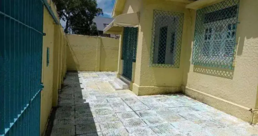 CAMPO GRANDE CASA RESIDENCIAL OU COMERCIAL R$ 800.000, 4 QUARTOS
