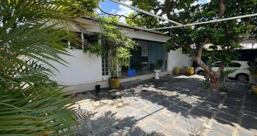 Casa com 4 quartos à venda no Hipódromo, Recife 