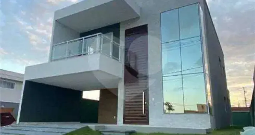 Casa de condomínio para venda tem 211 metros quadrados com 4 quartos