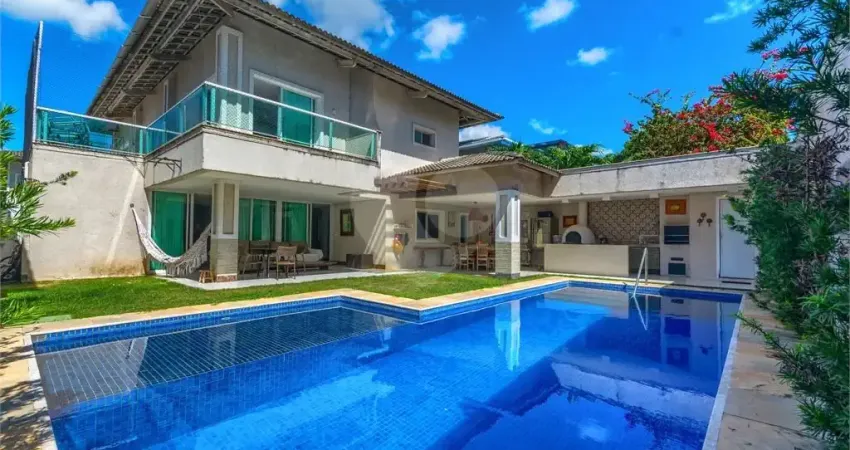 Casa em condomínio fechado com 4 quartos à venda na Rua Professora Francisca Almeida de Sousa, 330, de Lourdes, Fortaleza