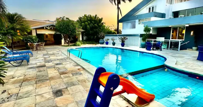 Casa com 5 quartos à venda na Avenida Dolor Barreira, 100, de Lourdes, Fortaleza