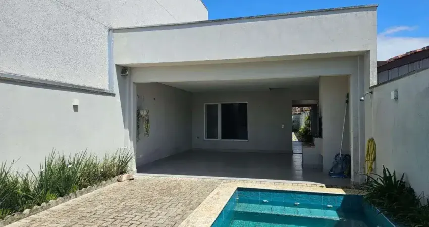 Casa alto padrao a venda em guaratuba com piscina(figueira)