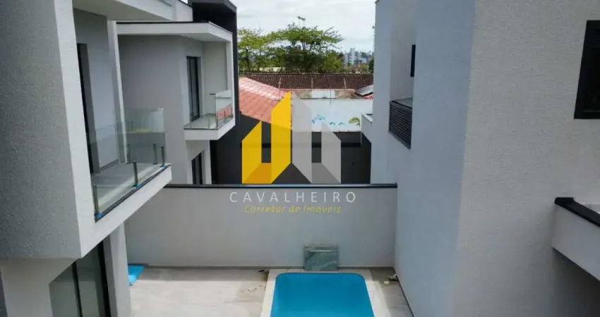 Casa com 3 quartos à venda na Avenida Vinte e Nove de Abril, Brejatuba, Guaratuba
