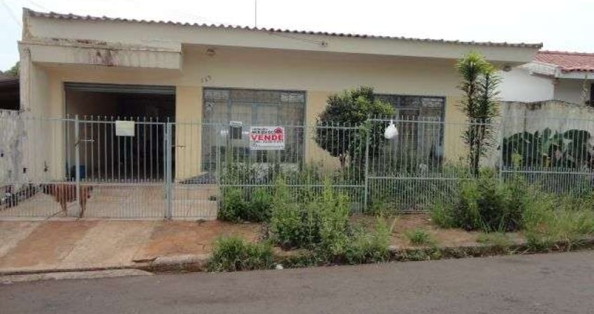 Casa com 3 quartos à venda na Rua Amílcar Vecchi, 147, Jardim América, Maringá