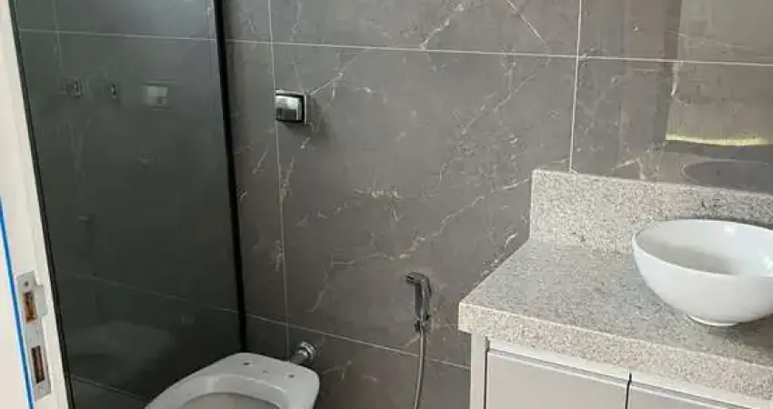 Casa com 3 quartos à venda na Rua Vicente Rodrigues da Silva, Jardim Munique, Maringá