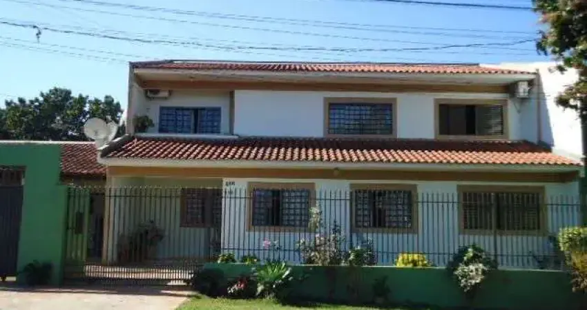Casa com 3 quartos à venda na Rua das Pombas, Jardim dos Pássaros, Maringá