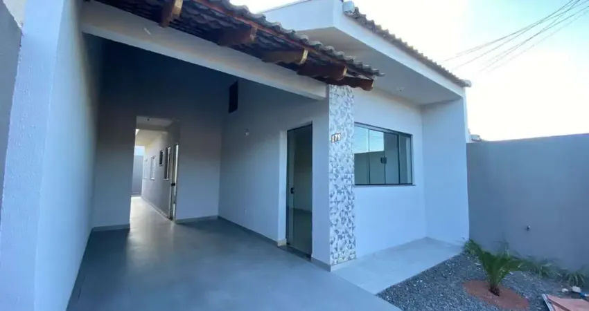 Casa residencial com área de lazer e garagem coberta - Mandaguaçu