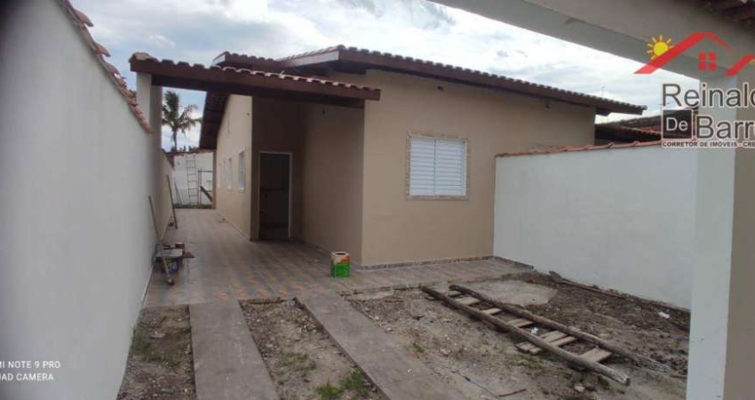 Casa com 2 dormitórios e piscina à venda, por R$ 300.000 - São João - Itanhaém/SP