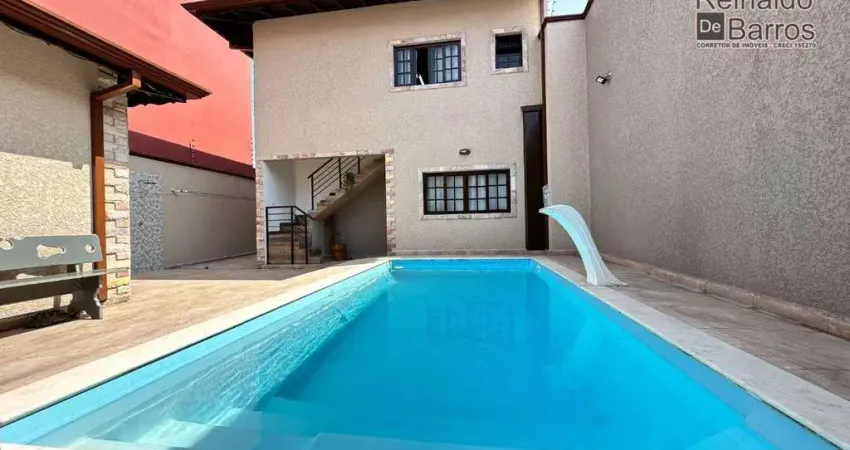 Casa com 4 dormitórios à venda, 400 m² por R$ 2.200.000 - Centro - Peruíbe/SP