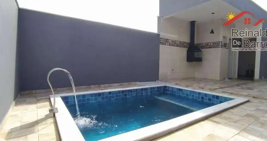 Casa com 3 dormitórios à venda a 50 mts da praia em Itanhaém .