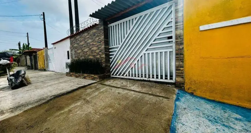 Casa à venda por R$ 240.000 - Jardim Regina - Itanhaém/SP