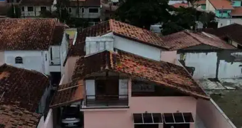 Sobrado com 5 dormitórios à venda, 212 m² por R$ 990.000,00 - Cibratel I - Itanhaém/SP