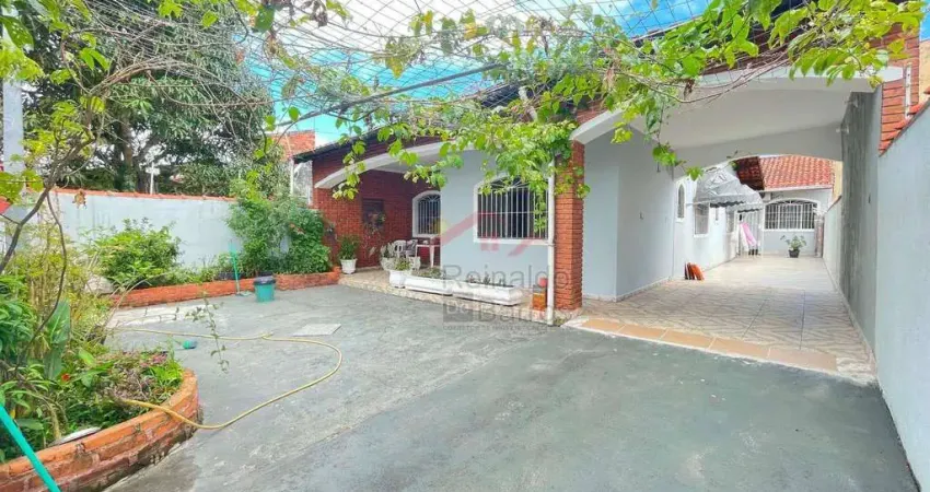 Oportunidade - Casa Mobiliada com Edícula Vl. Suarão - Itanhaém !