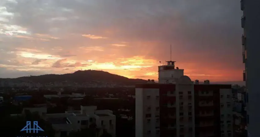 Apartamento com 2 dormitórios à venda, 68 m² por R$ 830.000,00 - Itacorubi - Florianópolis/SC