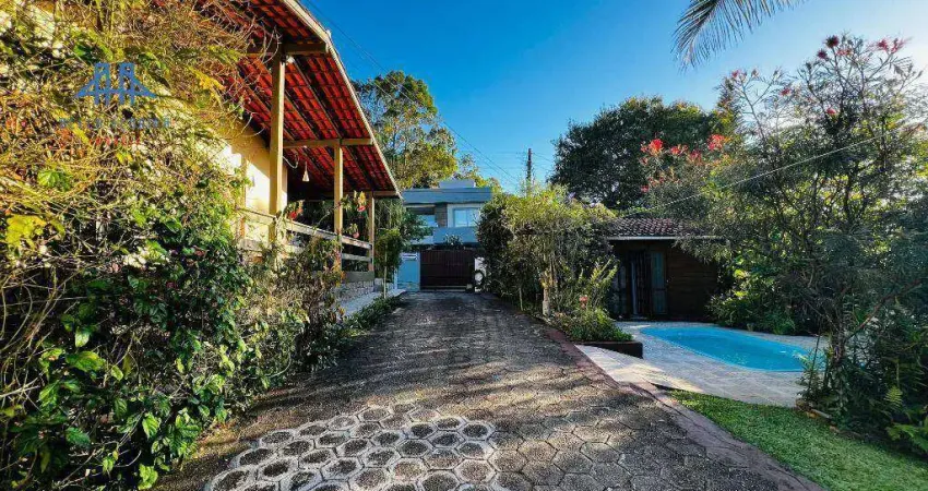 Casa com 4 dormitórios à venda, 220 m² por r$ 2.500.000,00 - sambaqui - florianópolis/sc