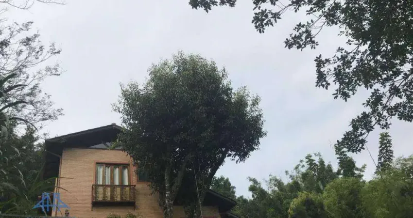 Casa com 2 dormitórios à venda, 180 m² por r$ 1.300.000,00 - rio tavares - florianópolis/sc