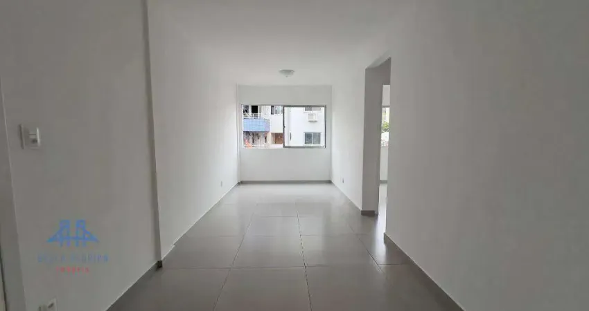 Apartamento com 3 dormitórios à venda, 75 m² por R$ 495.000,00 - Itacorubi - Florianópolis/SC