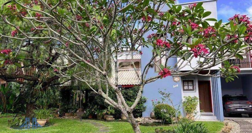 Casa com 3 dormitórios à venda, 182 m² por R$ 2.480.000,00 - Porto da Lagoa - Florianópolis/SC