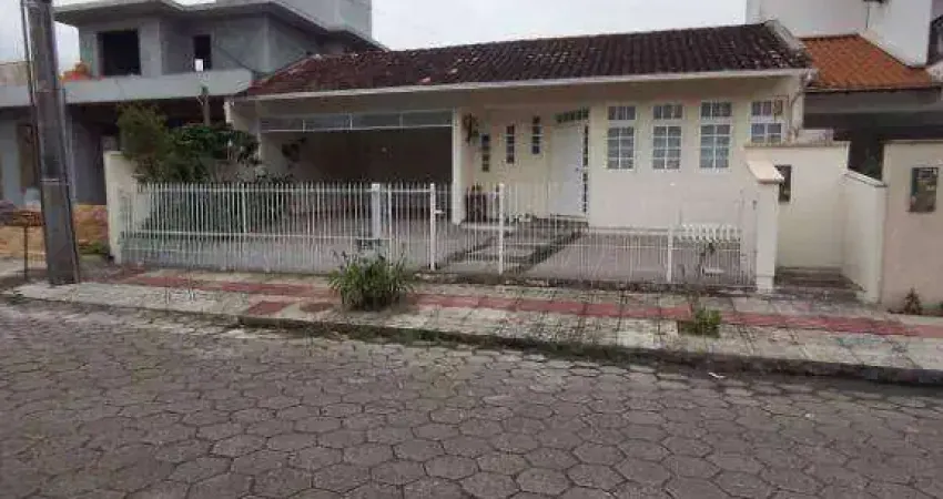 Casa à venda, 140 m² por R$ 2.150.000,00 - Santa Mônica - Florianópolis/SC