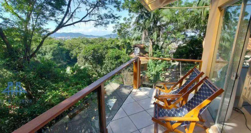 Casa com 3 dormitórios à venda, 195 m² por R$ 1.950.000 - Lagoa da Conceição - Florianópolis/SC