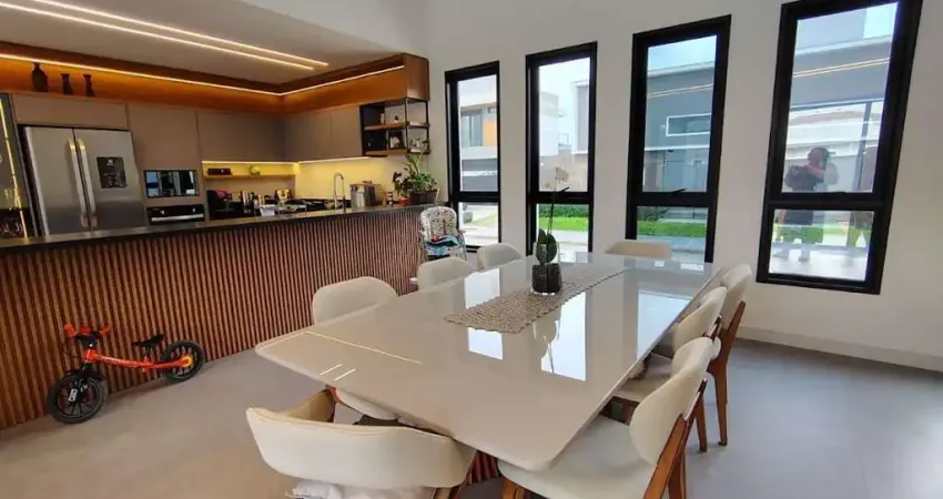 Casa com 4 dormitórios à venda, 342 m² por R$ 3.190.000,00 - Ratones - Florianópolis/SC