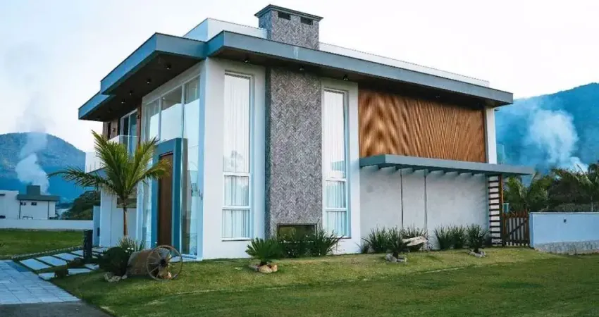 Casa com 5 dormitórios à venda, 411 m² por R$ 4.480.000,00 - Ratones - Florianópolis/SC