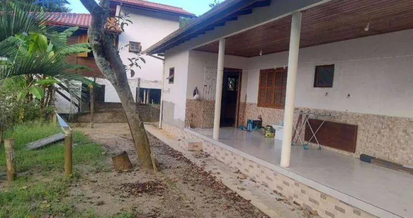 Casa comercial com 1 sala à venda na Rodovia Haroldo Soares Glavan, 405, Cacupé, Florianópolis