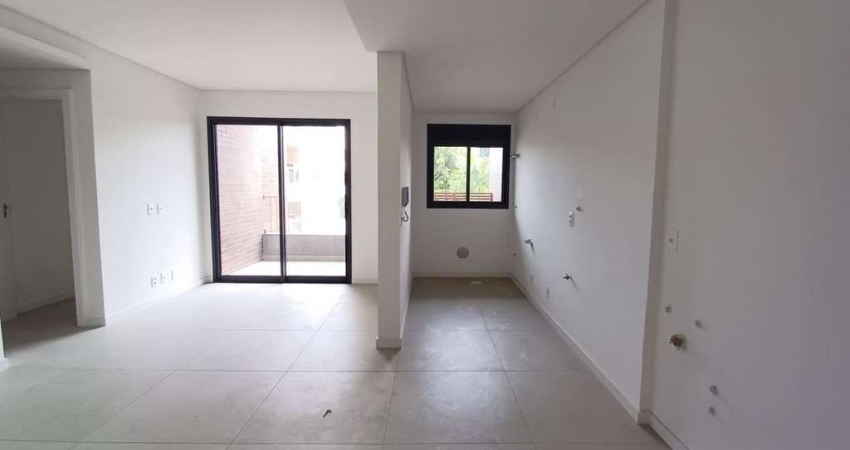 APARTAMENTO DE DOIS DORMITÓRIOS E UMA SUÍTE A VENDA- R$ 850.000,00 - JOÃO PAULO, FLORIANÓPOLIS -SC