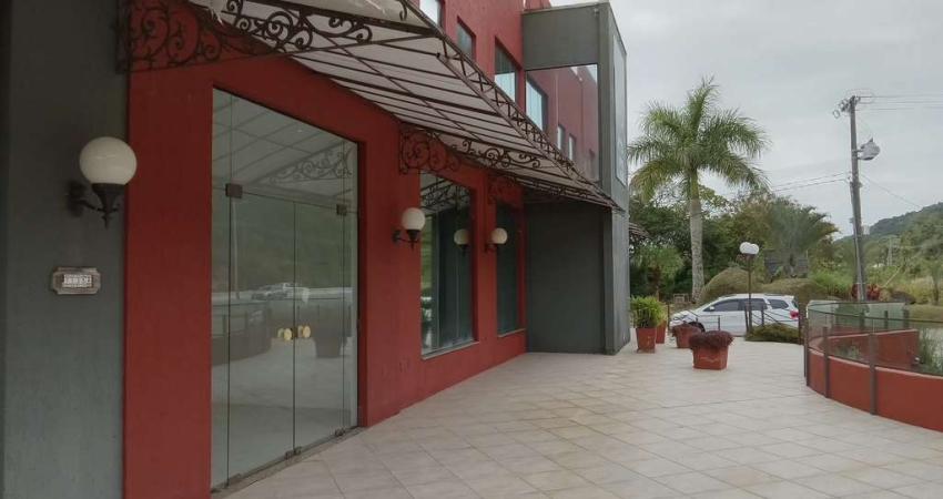 CASA COMERCIAL - VENDA R$4.800.000 OU ALUGUEL R$35.000 - 941 M² - SANTO ANTONIO DE LISBOA, FLORIANO